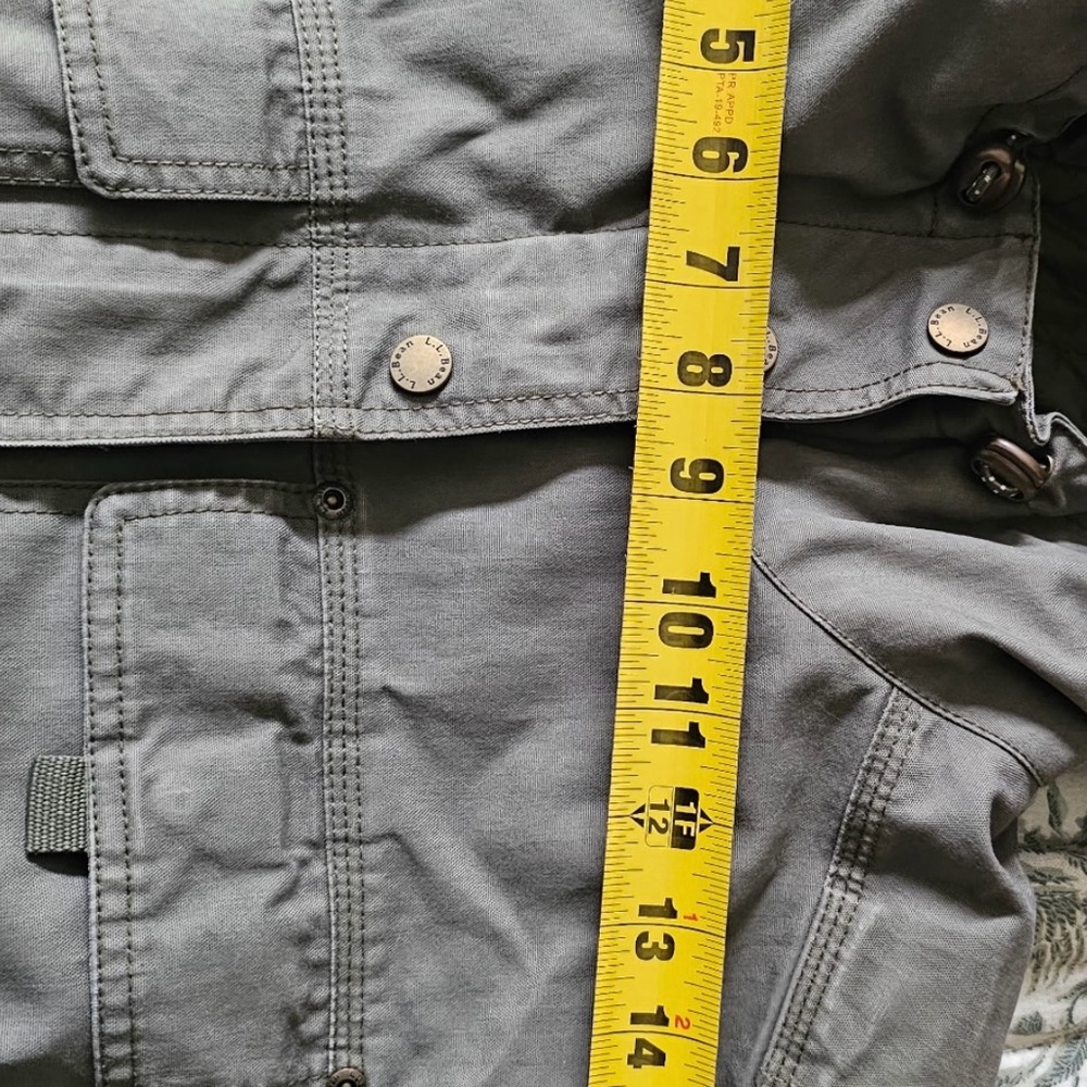 L.L. Bean Women's Heavy Thick Water resistantQuilted winter Coat Army Green EUC - Picture 8 of 10